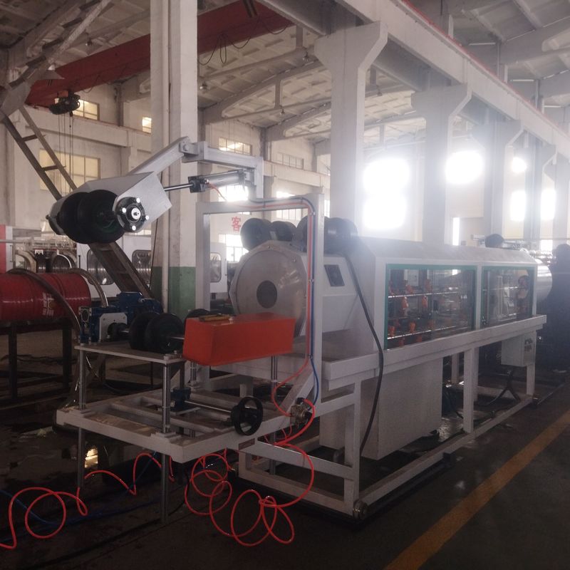 সিমেন্স মোটর এবং 8-15 কেজি / ঘন্টা ক্ষমতা সহ স্বয়ংক্রিয় কম্পিউটারাইজড ডাবল ওয়াল কর্গ্রেটেড পাইপ এক্সট্রুশন লাইন