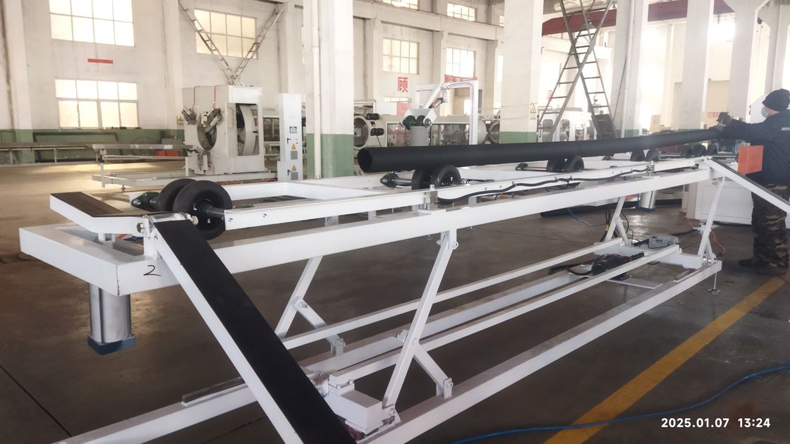 সিমেন্স পিএলসি সহ কম্পিউটারাইজড ডাবল ওয়াল করুগেটেড পাইপ এক্সট্রুশন লাইন এবং টেকসই পাইপের জন্য 250-1000 কেজি / ঘন্টা ক্ষমতা