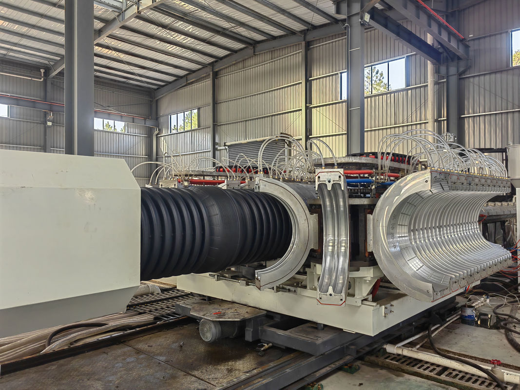 36/38 জোড়া মোল্ডস ডাবল ওয়াল ঘূর্ণায়মান পাইপ এক্সট্রুশন লাইন উচ্চ আউটপুট এবং সিমেন্স বৈদ্যুতিক যন্ত্রাংশ