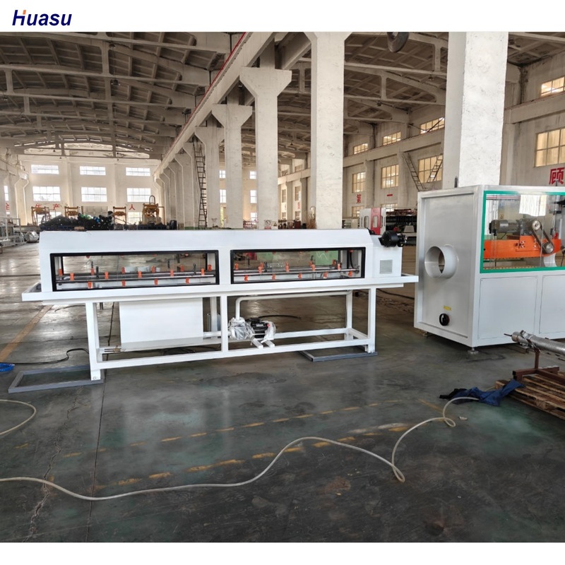 স্বয়ংক্রিয় একক প্রাচীর ঢেউখেলান পাইপ এক্সট্রুশন লাইন, ৩৮সিআরএমওএএলএ ব্যারেল উপাদান এবং সম্পূর্ণ ইন্টারমেসিং এনগেজমেন্ট সিস্টেম সহ