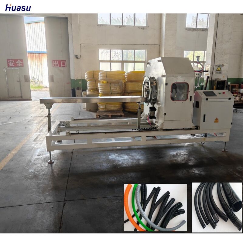 সিমেন্স প্রধান বৈদ্যুতিক যন্ত্রাংশ ডাবল ওয়াল ঘূর্ণায়মান পাইপ এক্সট্রুশন লাইন 48 ছাঁচ পরিমাণ এবং জল শীতল কার্যকারিতা সঙ্গে