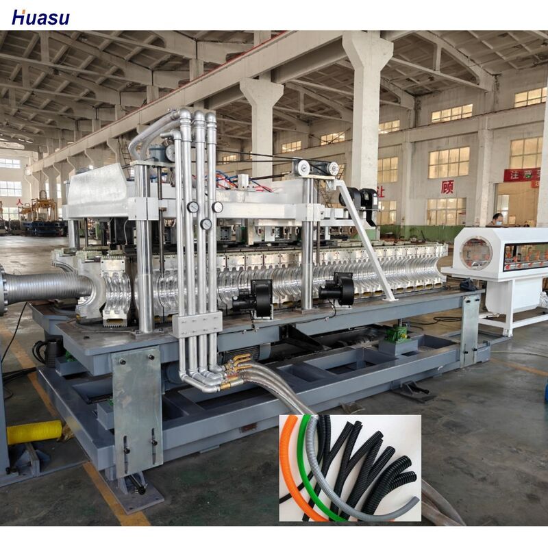 সিমেন্স প্রধান বৈদ্যুতিক যন্ত্রাংশ ডাবল ওয়াল ঘূর্ণায়মান পাইপ এক্সট্রুশন লাইন 48 ছাঁচ পরিমাণ এবং জল শীতল কার্যকারিতা সঙ্গে