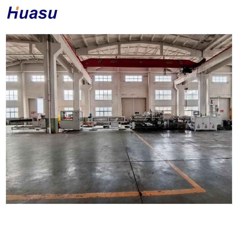 32mm-1600mm ক্যাবল সুরক্ষা PLC কন্ট্রোল টাচ স্ক্রিন ইন্টারফেস এবং উচ্চ স্বয়ংক্রিয়তা সঙ্গে corrugated পাইপ এক্সট্রুশন লাইন