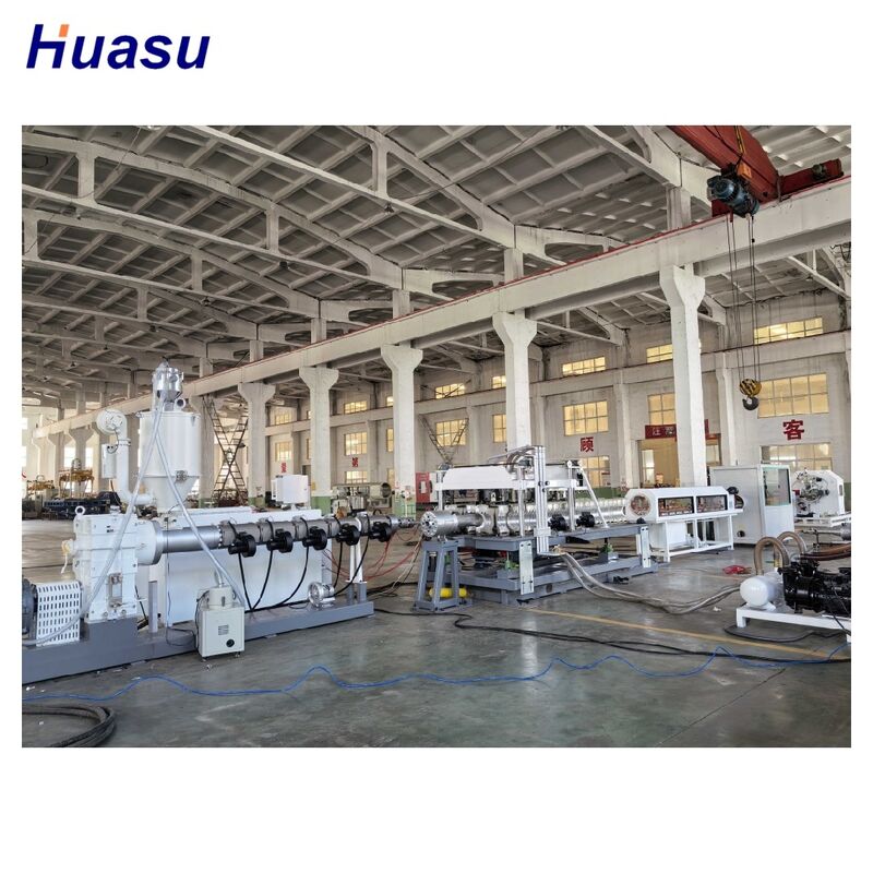 ৩২মিমি-১৬০০মিমি পাইপ ব্যাসার্ধের পরিসরের কেবল সুরক্ষা পাইপ এক্সট্রুশন লাইন, পিএলসি কন্ট্রোল টাচ স্ক্রিন ইন্টারফেস এবং নাইট্রাইডিং ট্রিটমেন্ট স্ক্রু সহ