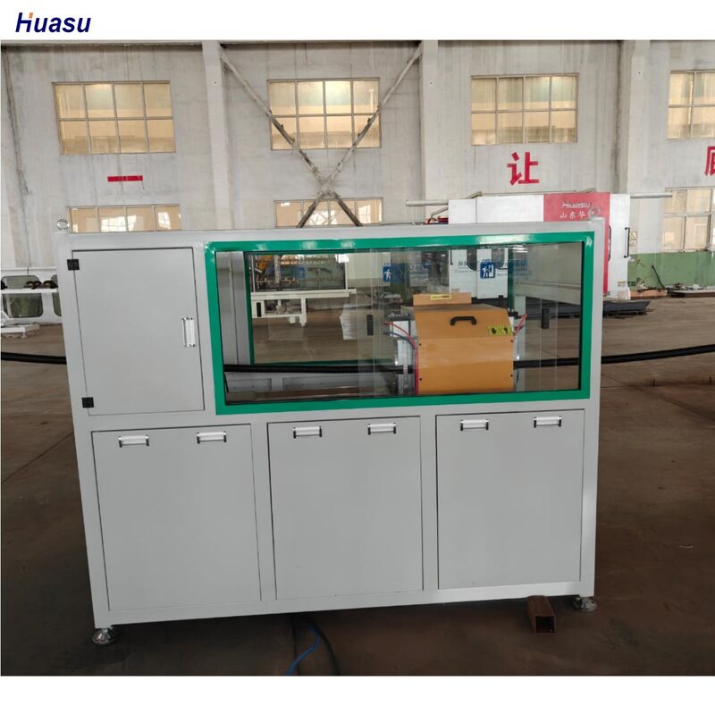 পিএলসি নিয়ন্ত্রিত একক প্রাচীর তরঙ্গযুক্ত পাইপ এক্সট্রুশন লাইন একক-স্ক্রু নকশা এবং ইস্পাত জল হাতা উপাদান সঙ্গে