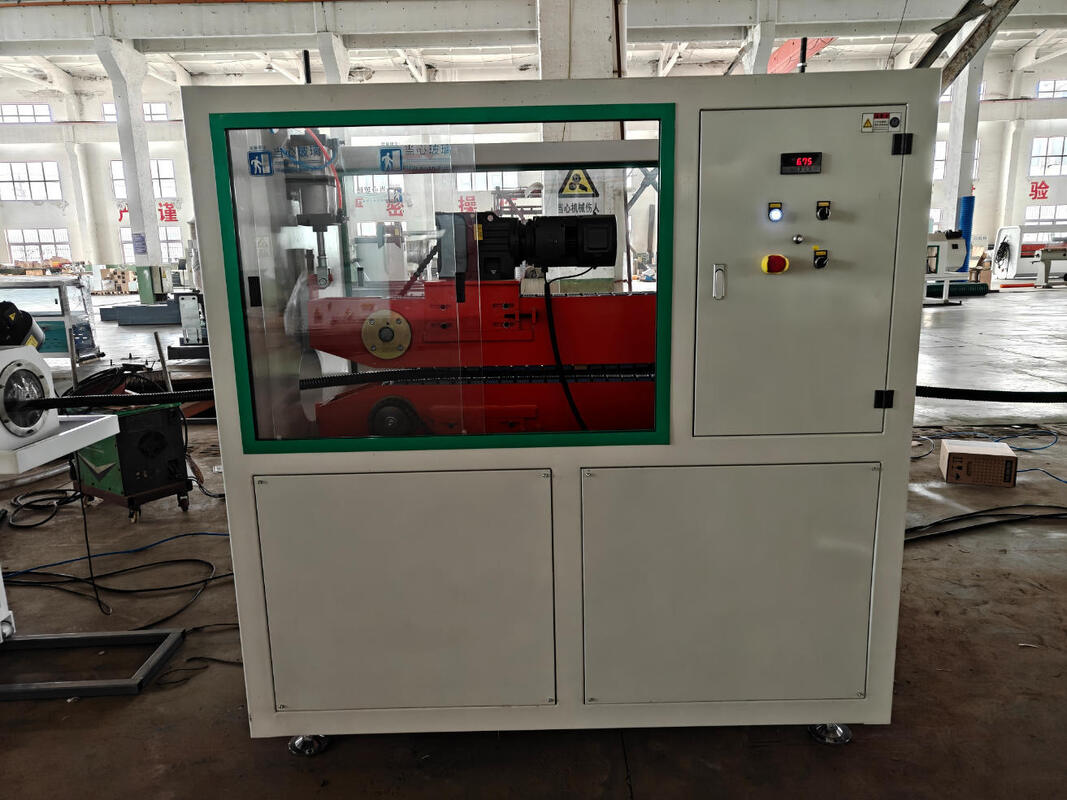 উচ্চ স্থায়িত্বের জন্য সিমেন্স ফ্রিকোয়েন্সি কন্ট্রোলার এবং 20CrMnTi গিয়ার উপাদান সহ ডাবল ওয়াল ঢেউতোলা পাইপ এক্সট্রুশন লাইন