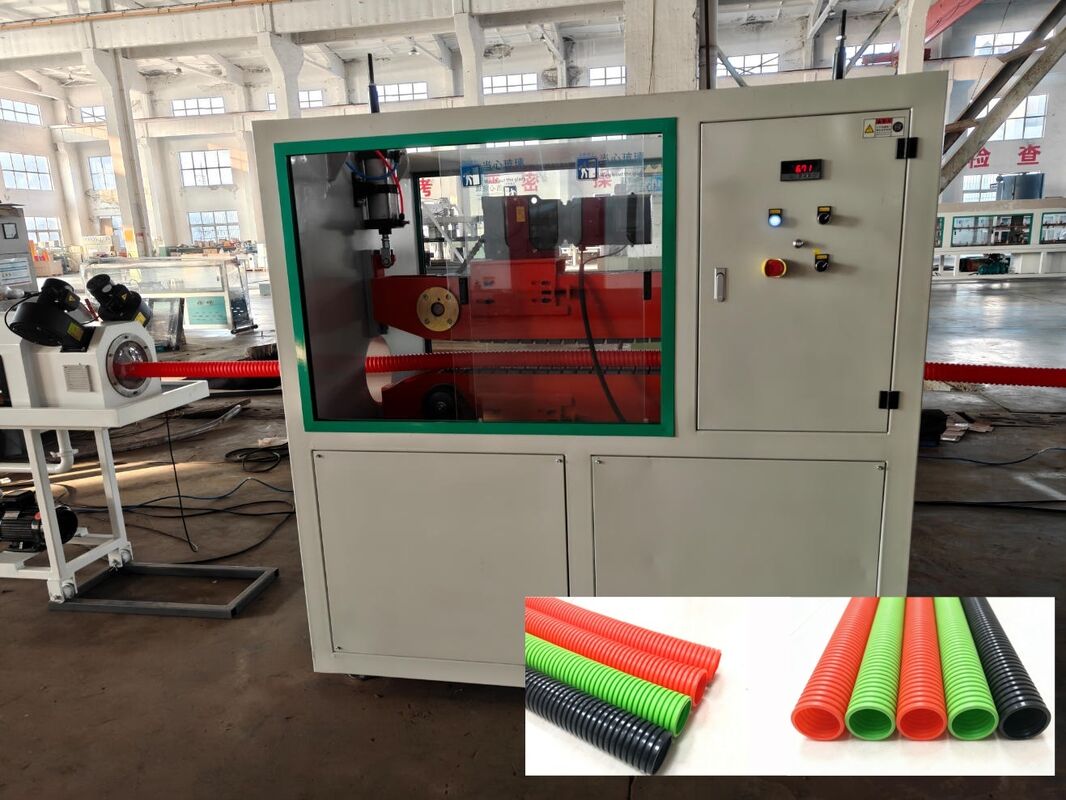 পিএলসি রিমোট কন্ট্রোল এবং সিমেন্স/স্নেইডার মেইন ইলেকট্রিকস সহ উচ্চ মানের স্টিল ওয়াটার স্লিভ সহ সিঙ্গেল ওয়াল করুগেটেড পাইপ এক্সট্রুশন লাইন