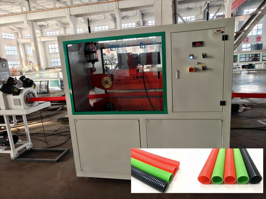 পিএলসি রিমোট কন্ট্রোল এবং টেকসই পাইপ উত্পাদন জন্য সিমেন্স স্নাইডার ইলেকট্রিক্স সঙ্গে একক প্রাচীর corrugated পাইপ এক্সট্রুশন লাইন