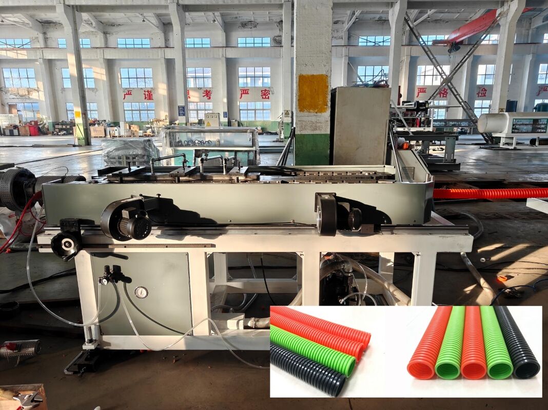 পিএলসি রিমোট কন্ট্রোল এবং টেকসই পাইপ উত্পাদন জন্য সিমেন্স স্নাইডার ইলেকট্রিক্স সঙ্গে একক প্রাচীর corrugated পাইপ এক্সট্রুশন লাইন