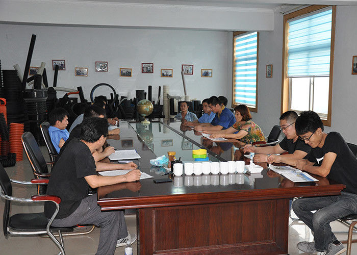 ক্ষেত্রের রাস্তাগুলির জন্য নিকাশী নিকাশী ডাবল ওয়াল rugেউখেলান পাইপ এক্সট্রুশন লাইন