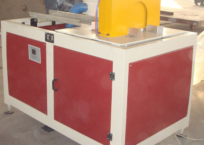 পিপি পিভিসি পিই rugেউখেলান থ্রেডিং পাইপ উত্পাদন সরঞ্জাম 300-400 কেজি / ঘন্টা