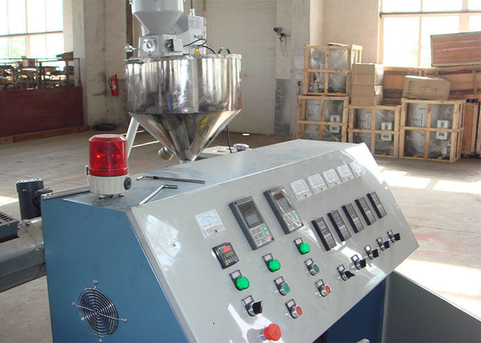 200 মিমি 400 মিমি পিভিসি একক প্রাচীর rugেউখেলান পাইপ মেশিন উত্পাদন লাইন